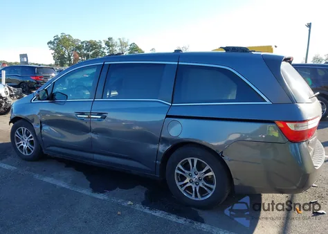 2011 Honda Odyssey Ex-L from USA, damaged, VIN 5FNRL5H60BB053354